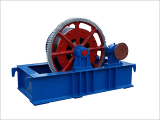 ���T��?y��)P(y��ng)���]�C(j��)